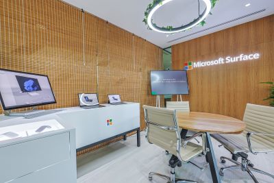 Microsoft Surface Innovation Hub