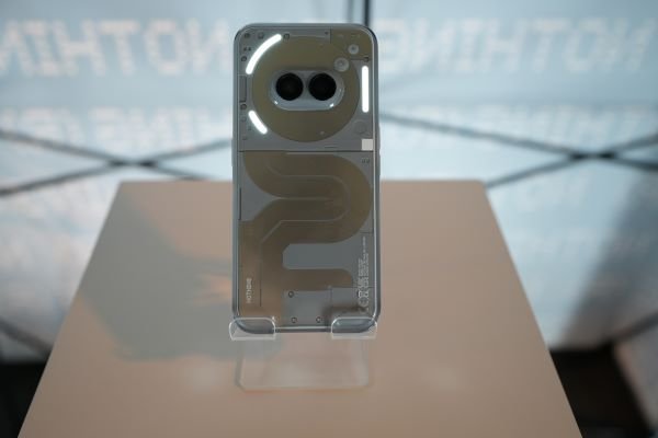 Nothing-Phone-(2a)-Plus