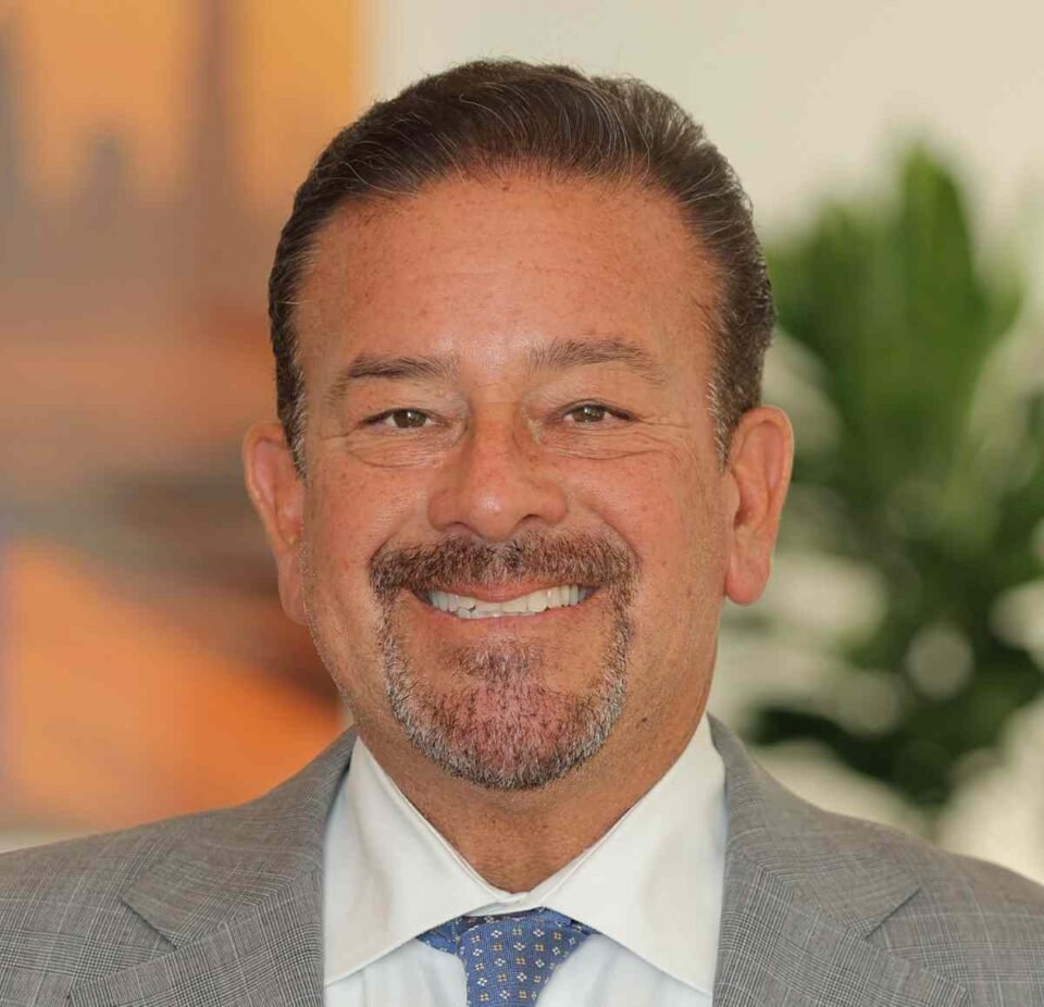 Raul-Fernandez-President-CEO-at-DXC-Technology